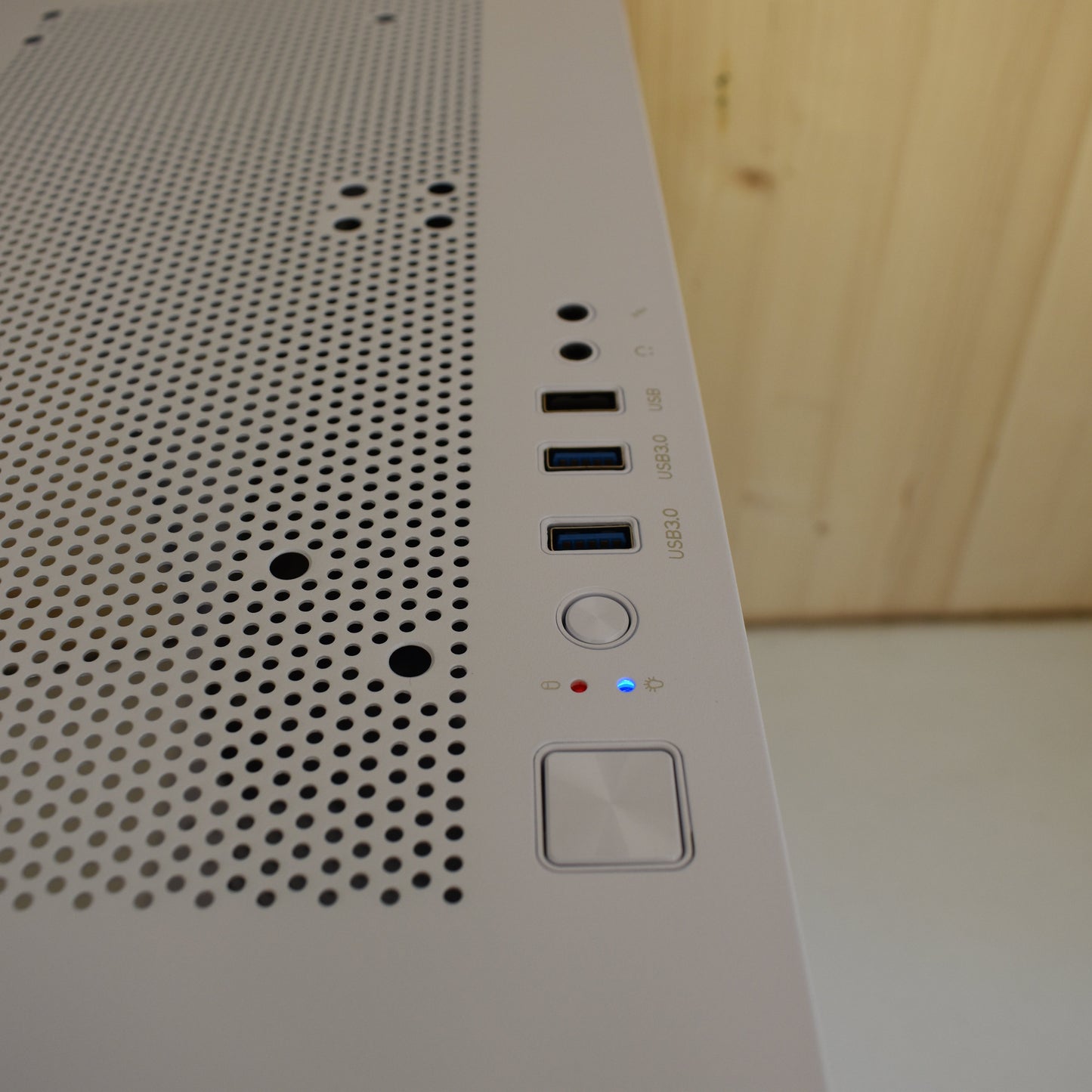 Radiance PC RTX 3050 6Go - Ryzen 5 5500