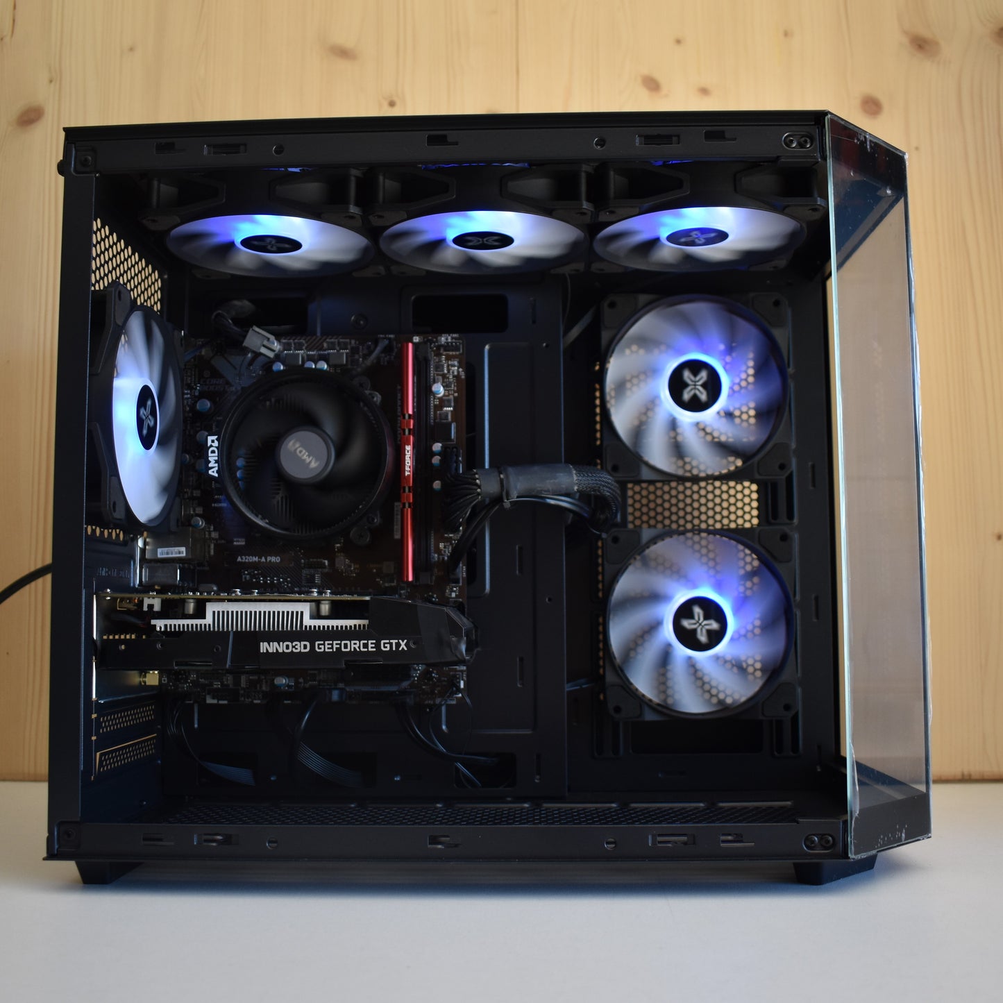 Gebrauchter Gaming-PC Ryzen 5 2600 GTX 1650